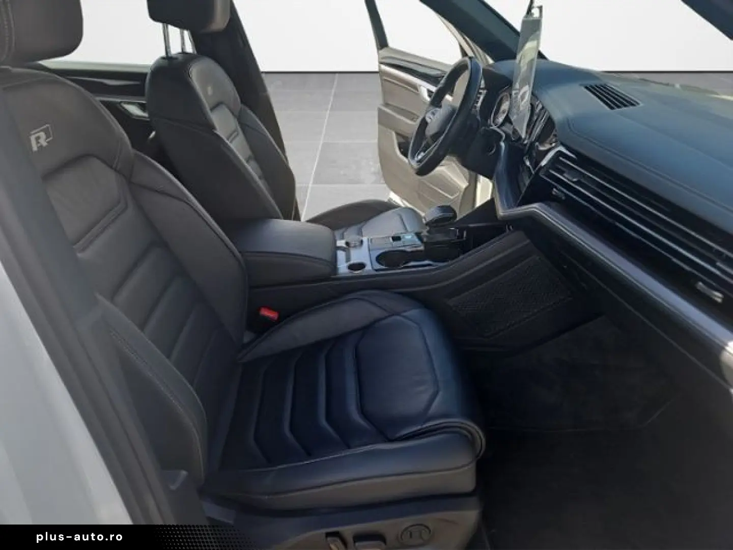 VW Touareg 3.0 V6 TDI R-Line 4Motion