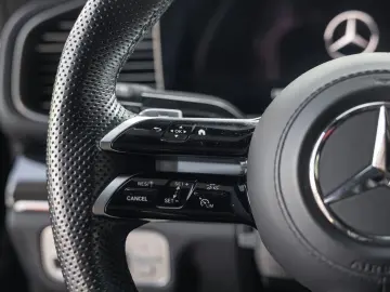 MERCEDES-BENZ GLE 450D BURMESTER Fahrassi Paket Plus Pano