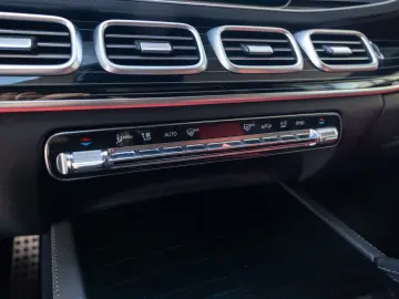 MERCEDES-BENZ GLE 450D BURMESTER Fahrassi Paket Plus Pano