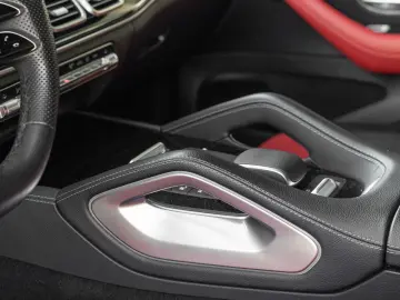 MERCEDES-BENZ GLE 450D BURMESTER Fahrassi Paket Plus Pano