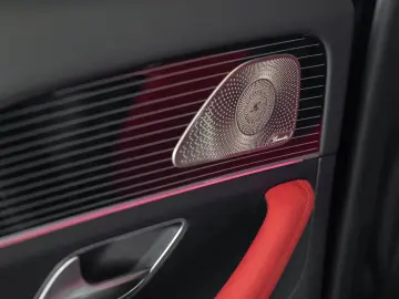 MERCEDES-BENZ GLE 450D BURMESTER Fahrassi Paket Plus Pano