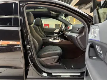 MERCEDES-BENZ GLE 300 d 4M Coupe AMG Pano Luftf 360 &hellip;