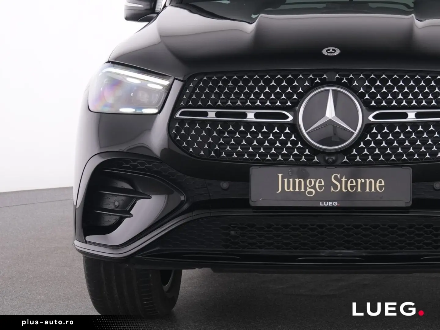 MERCEDES-BENZ GLE 300 d 4M AMG MBeam Pano Airm AHK N&hellip;