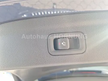 MERCEDES-BENZ GLE300d 4M AMG PANO STDHZ AHK AIR MEMO&hellip;