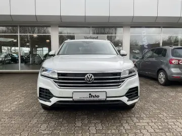 VW Touareg 3.0 V6 TDI 4Motion Tiptronic AHK RFK Sit