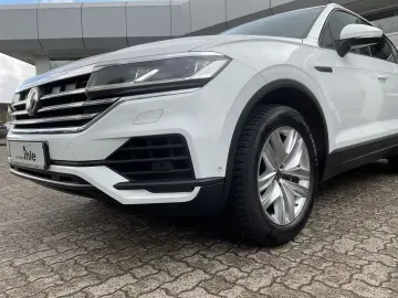 VW Touareg 3.0 V6 TDI 4Motion Tiptronic AHK RFK Sit