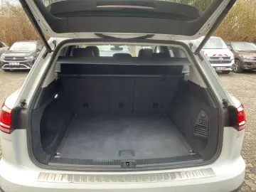 VW Touareg 3.0 V6 TDI 4Motion Tiptronic AHK RFK Sit