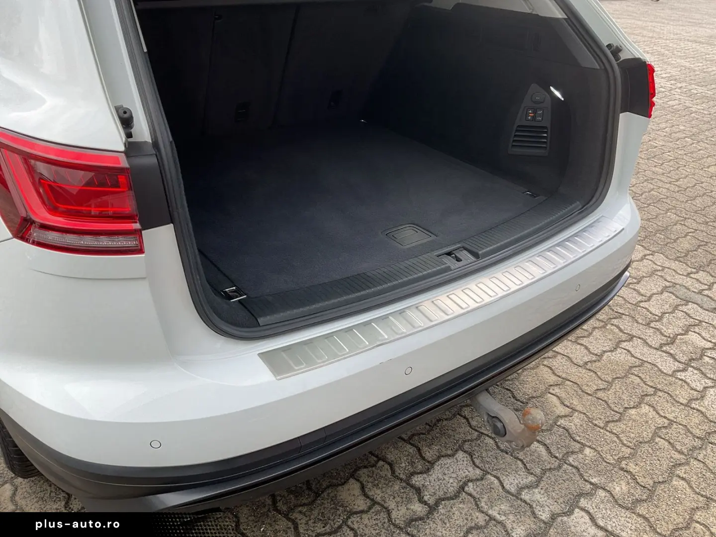 VW Touareg 3.0 V6 TDI 4Motion Tiptronic AHK RFK Sit