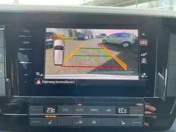 VW Touareg 3.0 V6 TDI 4Motion Tiptronic AHK RFK Sit