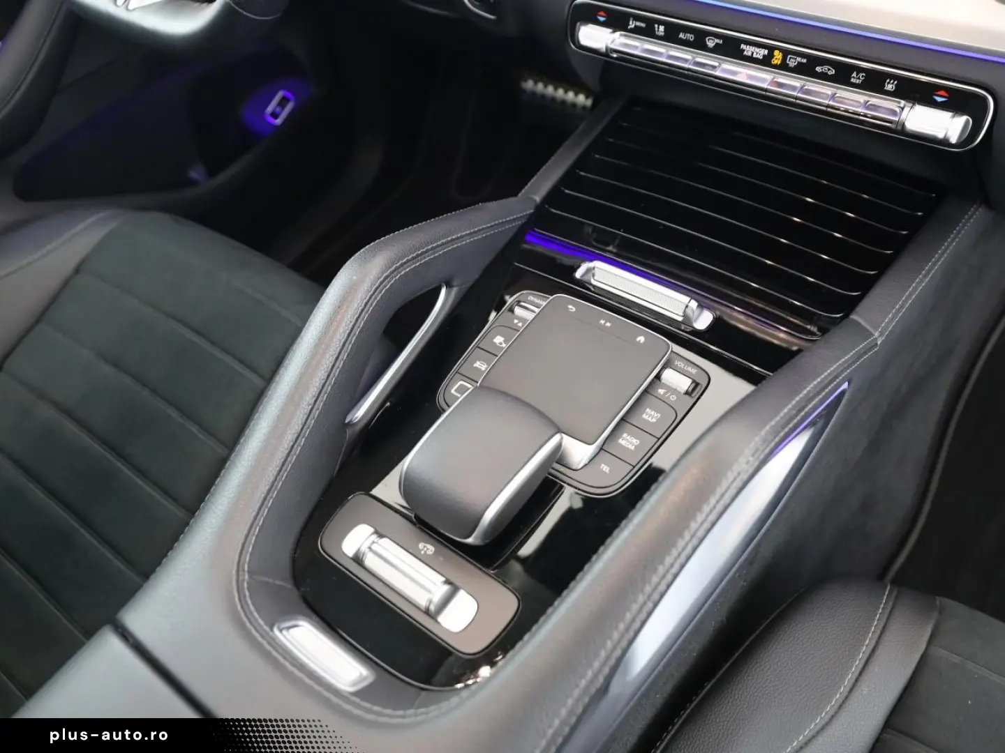 MERCEDES-BENZ GLE 450 4M AMG Night StHzg AHK Pano Ai&hellip;