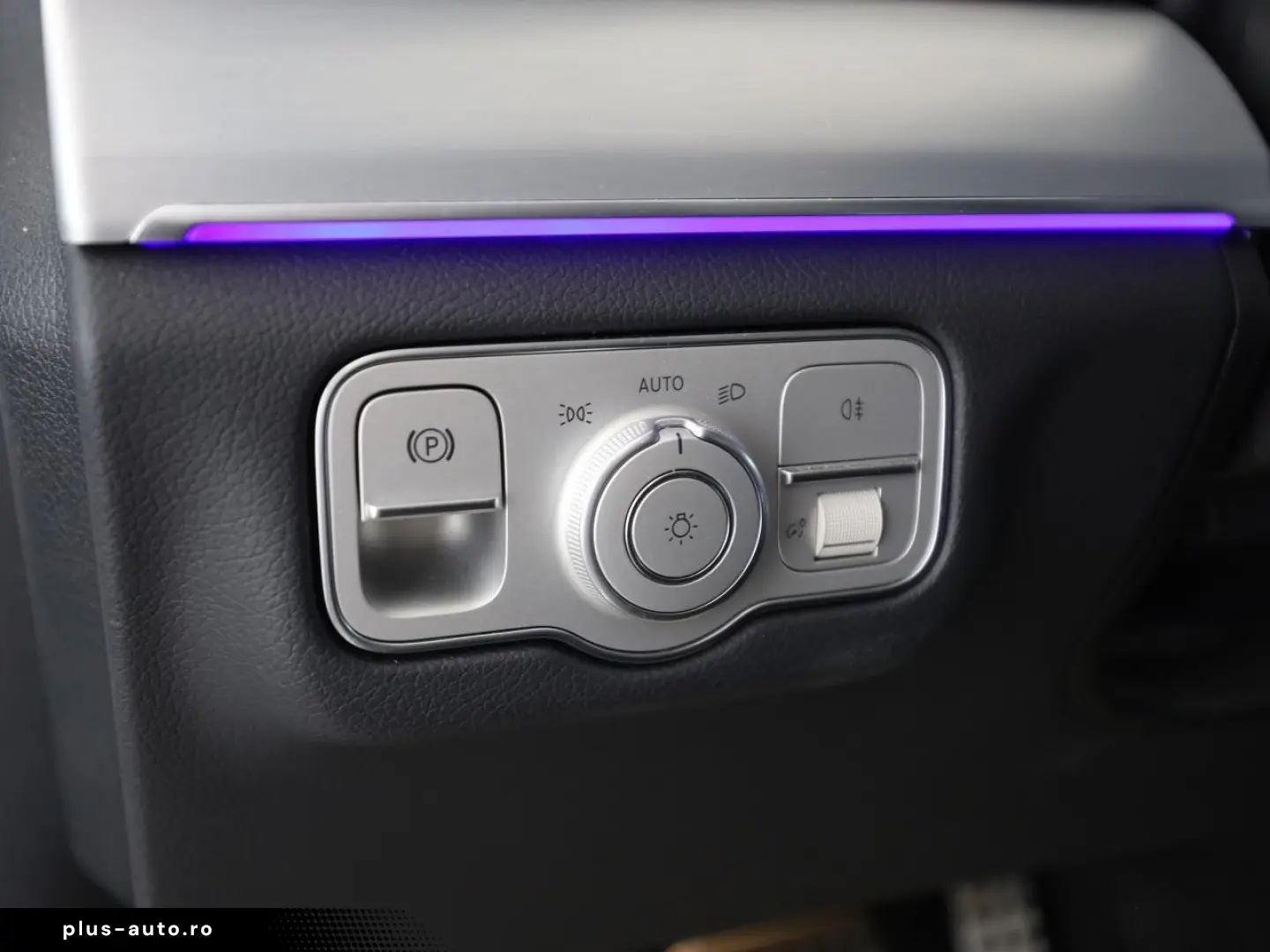 MERCEDES-BENZ GLE 450 4M AMG Night StHzg AHK Pano Ai&hellip;