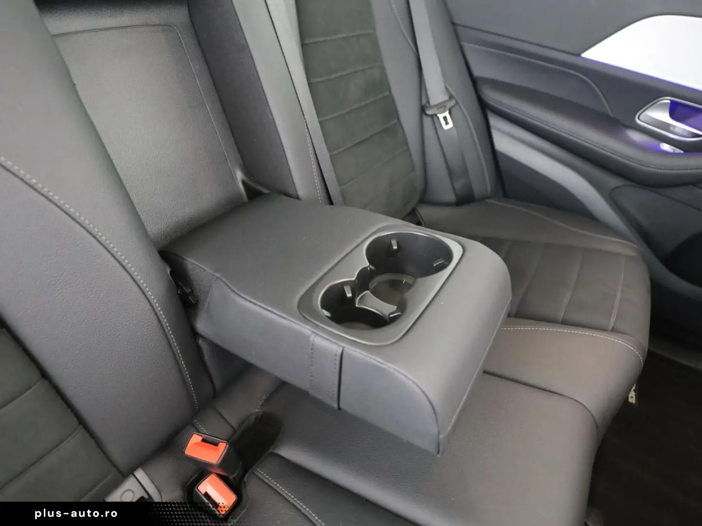 MERCEDES-BENZ GLE 450 4M AMG Night StHzg AHK Pano Ai&hellip;