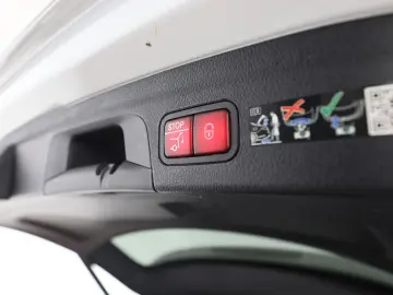 MERCEDES-BENZ GLE 450 4M AMG Night StHzg AHK Pano Ai&hellip;