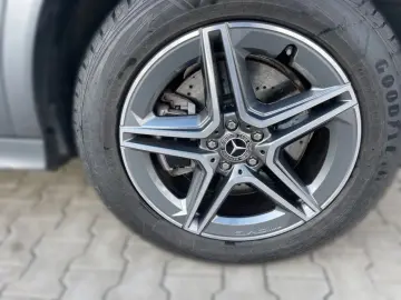 MERCEDES-BENZ GLE 300 d 4M AMG AHK AIRMATIC BURMESTER MBEAM