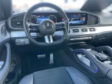 MERCEDES-BENZ GLE 300 d 4M AMG AHK AIRMATIC BURMESTER MBEAM
