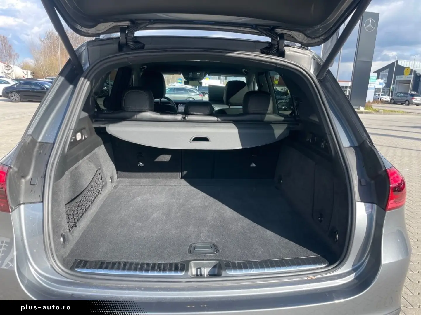 MERCEDES-BENZ GLE 300 d 4M AMG AHK AIRMATIC BURMESTER MBEAM