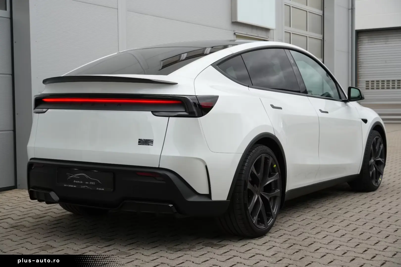 Tesla New Model Y RWD LongRange
