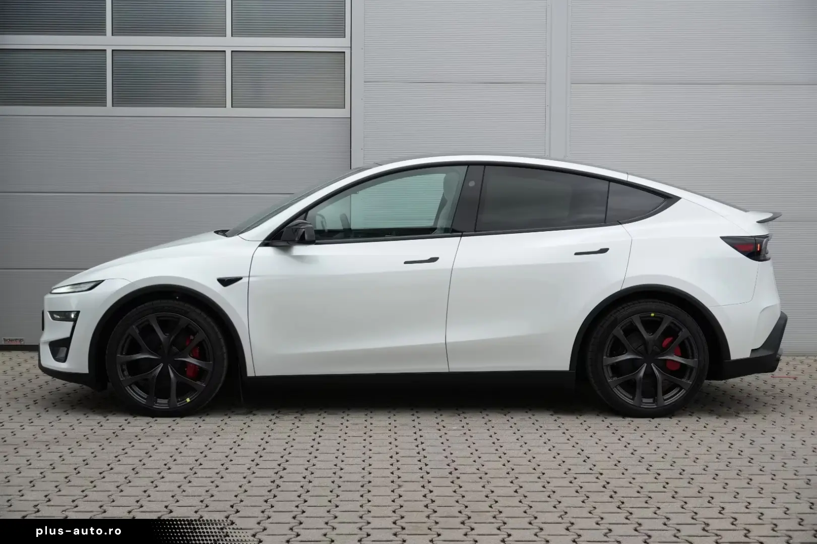 Tesla New Model Y RWD LongRange