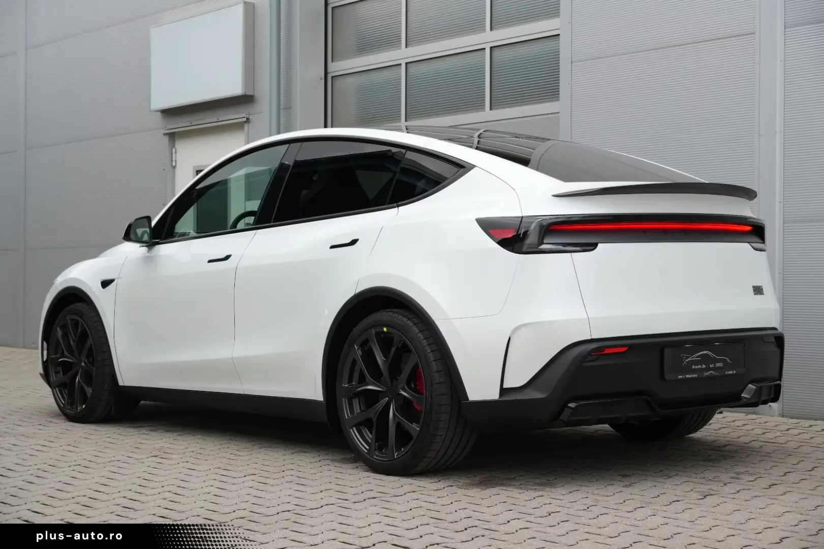 Tesla New Model Y RWD LongRange