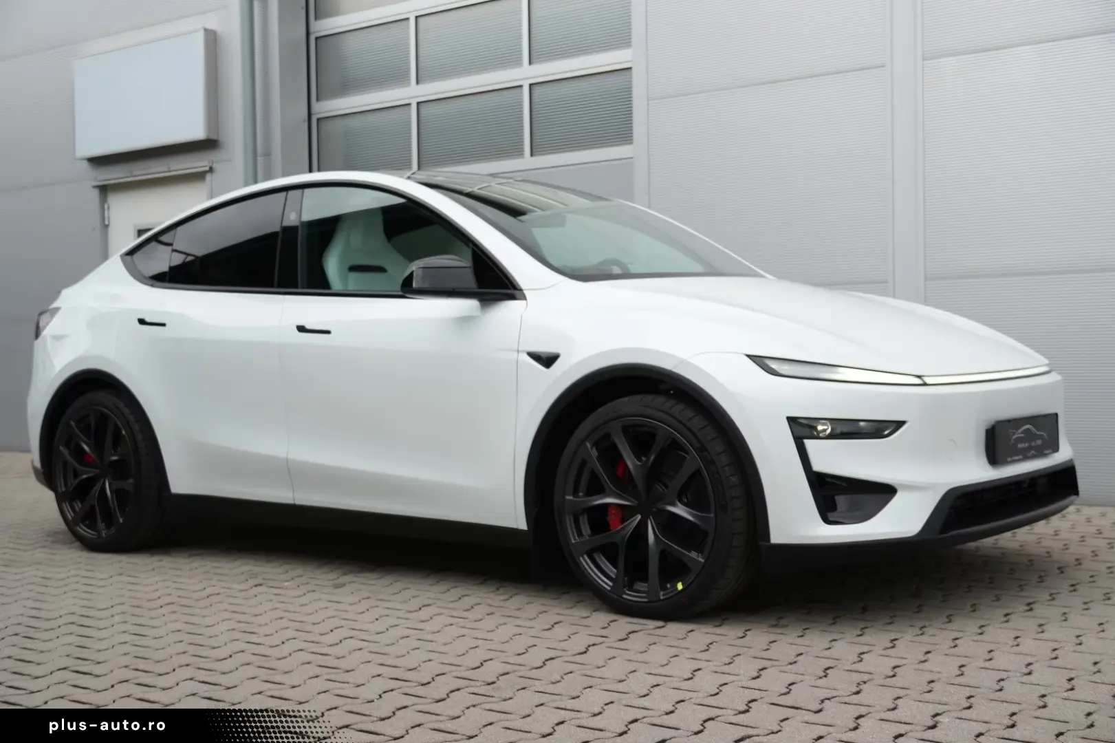 Tesla New Model Y RWD LongRange