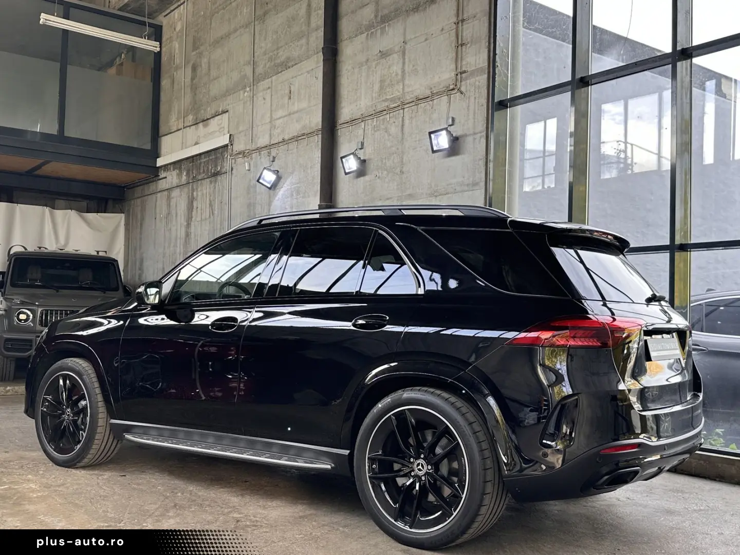 MERCEDES-BENZ GLE 450 D AMG Night designo LED Pano S&hellip;