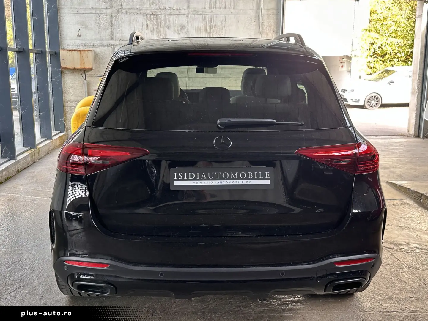 MERCEDES-BENZ GLE 450 D AMG Night designo LED Pano S&hellip;