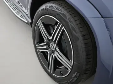 MERCEDES-BENZ GLE 300 d 4M  Pano Night W-Paket Keyless AHK