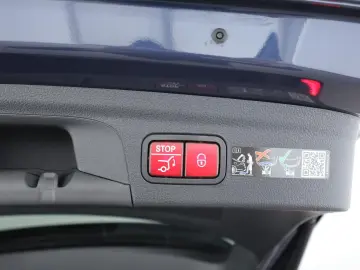 MERCEDES-BENZ GLE 300 d 4M  Pano Night W-Paket Keyless AHK