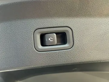 MERCEDES-BENZ GLE 300 d 4M Coupé AMG BURM NIGHT AIRM&hellip;