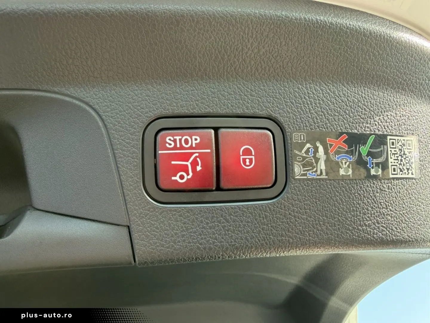 MERCEDES-BENZ GLE 300 d 4M Coupé AMG BURM NIGHT AIRM&hellip;