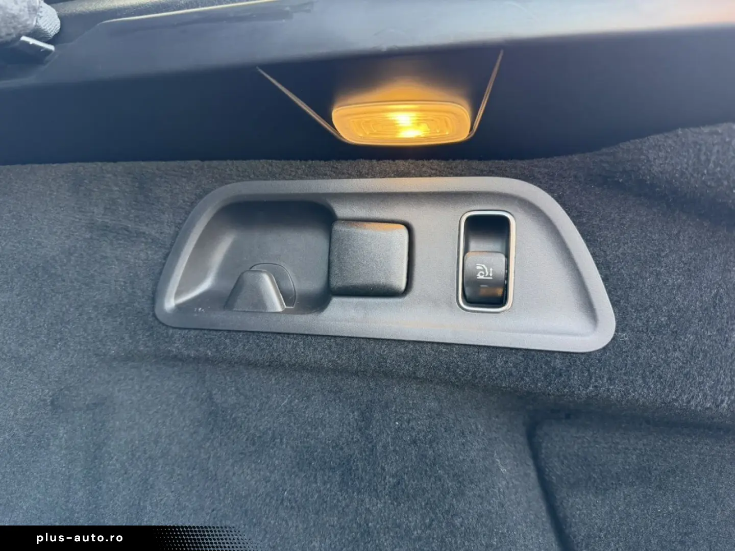 MERCEDES-BENZ GLE 300 d 4M Coupé AMG BURM NIGHT AIRM&hellip;