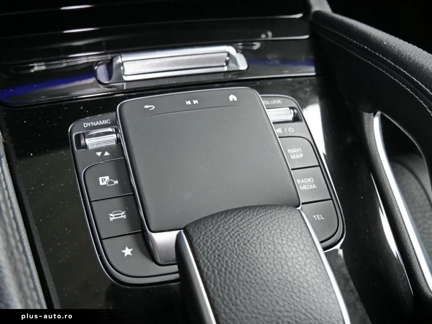 MERCEDES-BENZ GLE 450 d 4M AMG Panorama Burmester Na&hellip;