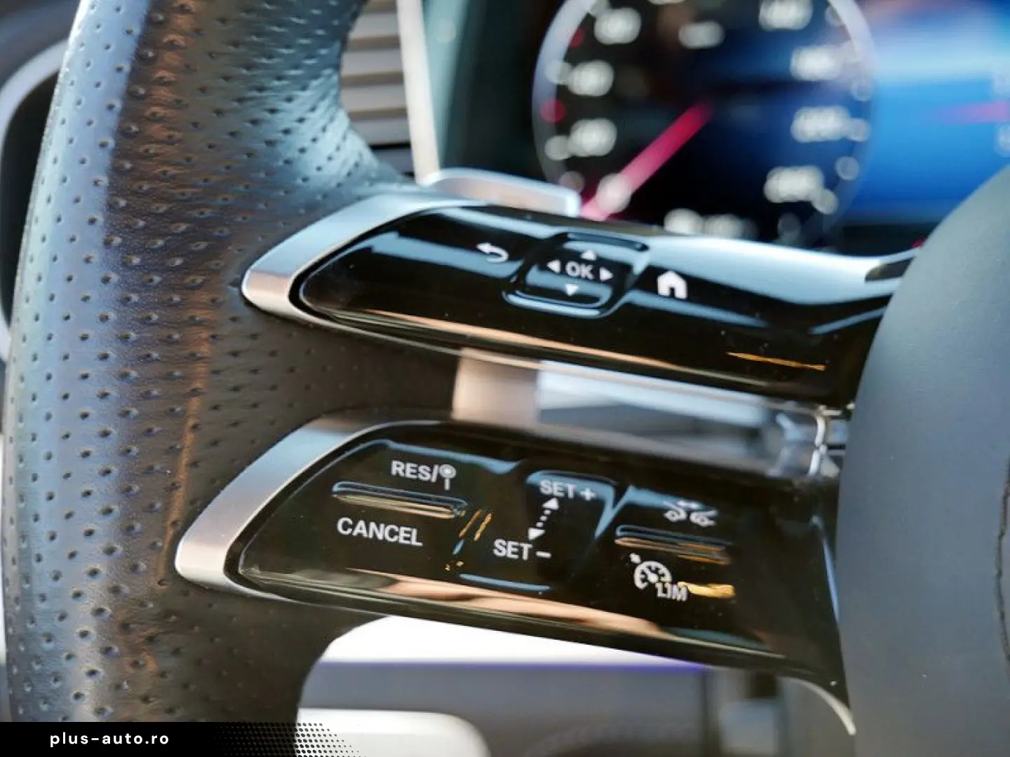 MERCEDES-BENZ GLE 300 d 4M   AMG BURM NIGHT WIDE MEMO MULTI