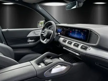 MERCEDES-BENZ GLE 300 d 4M AMG Airmatic PANO HeadUp &hellip;