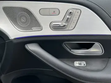 MERCEDES-BENZ GLE 300 d 4M AMG Airmatic PANO HeadUp &hellip;