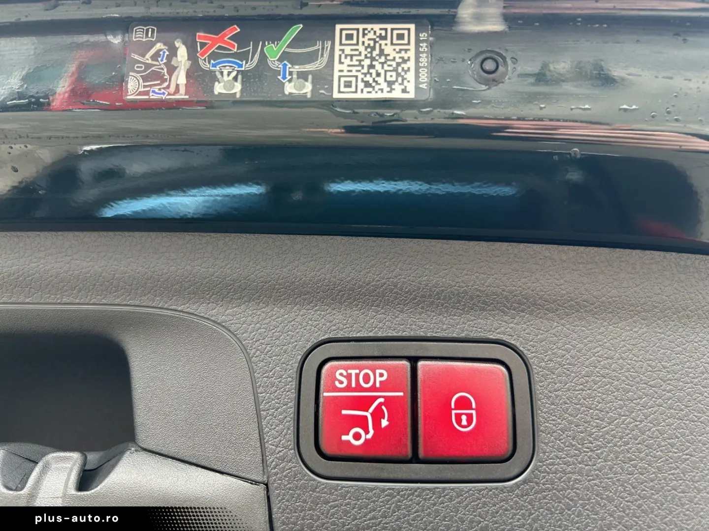 MERCEDES-BENZ GLE 300 d 4M AMG Airmatic PANO HeadUp &hellip;