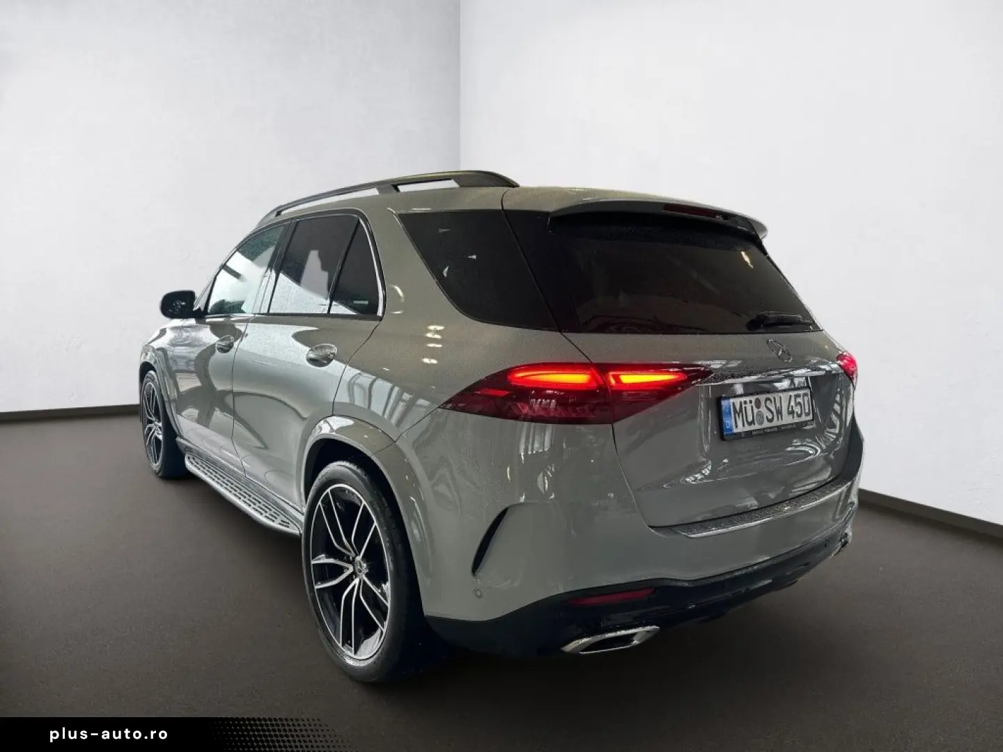 MERCEDES-BENZ GLE 450 d 4m AMG Night AHK Pano Mbeam &hellip;