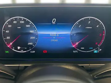 MERCEDES-BENZ GLE 450 d 4m AMG Night AHK Pano Mbeam &hellip;