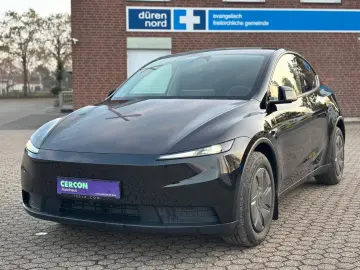 Tesla Model Y Standard RWD