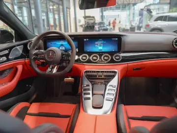 MERCEDES-BENZ AMG GT 63 S E PERFORMANCE Aerodynamik-Paket