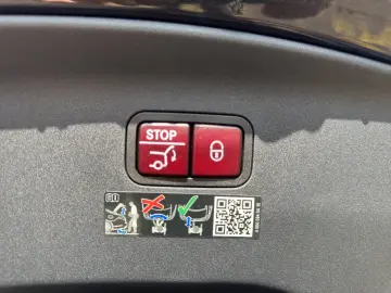 MERCEDES-BENZ GT63S Carbon DISTRO Massage AHK Pano S&hellip;