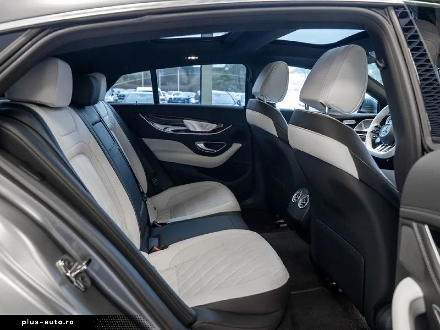 MERCEDES-BENZ AMG GT 63 4M  Perf-AGA Pano 360 AHK Memo Magno