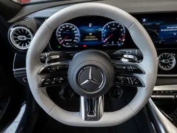 MERCEDES-BENZ AMG GT 63 4M  Perf-AGA Pano 360 AHK Memo Magno