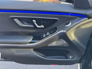 MERCEDES-BENZ S 580 4M L VOLL AMG Chauffeur STH 3D Pano