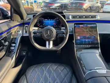 MERCEDES-BENZ S 580 4M L VOLL AMG Chauffeur STH 3D Pano