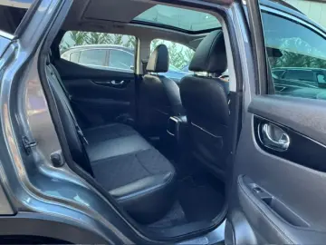 Nissan Qashqai Diesel 1.6 2014 Manuala