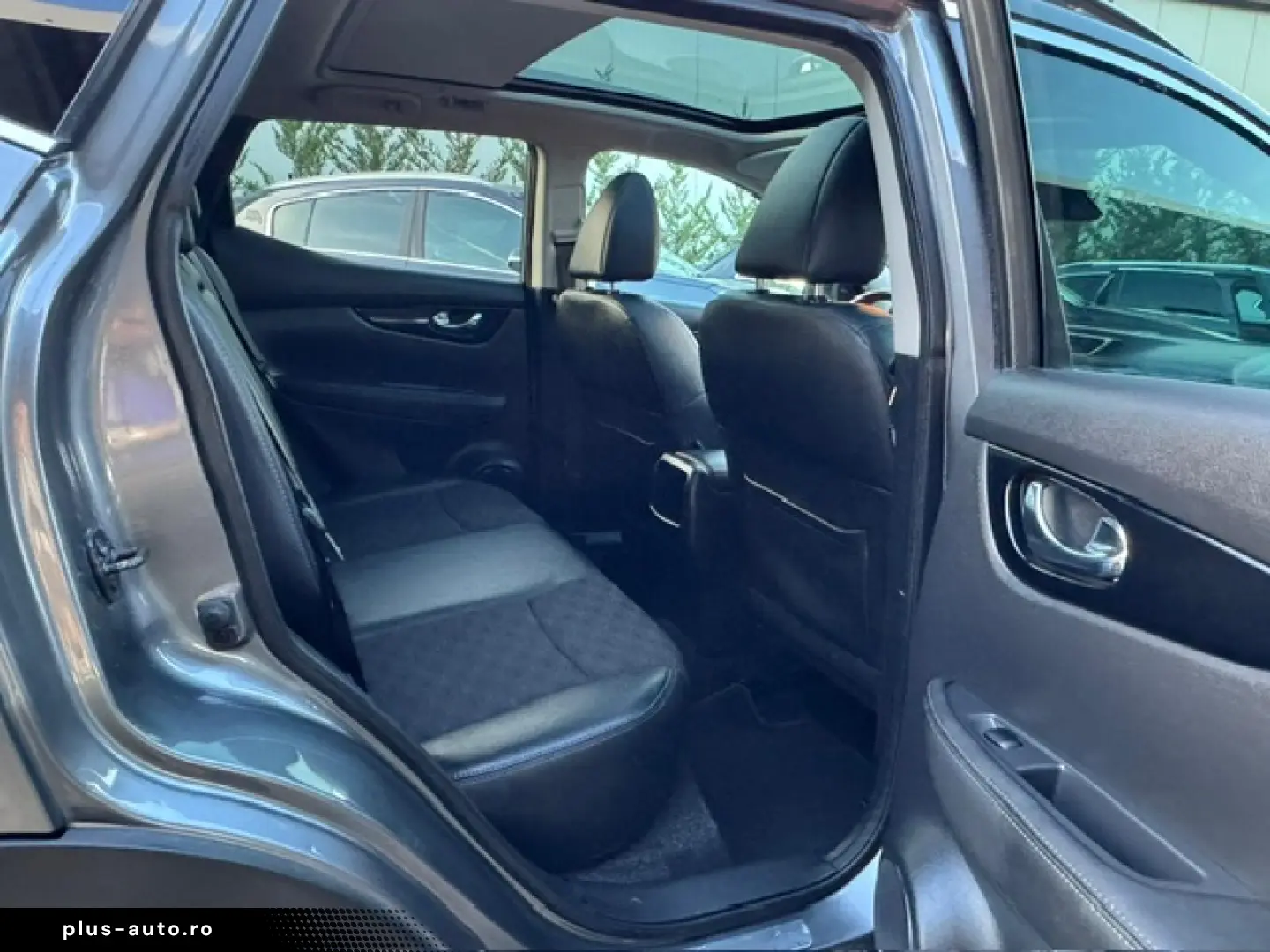 Nissan Qashqai Diesel 1.6 2014 Manuala