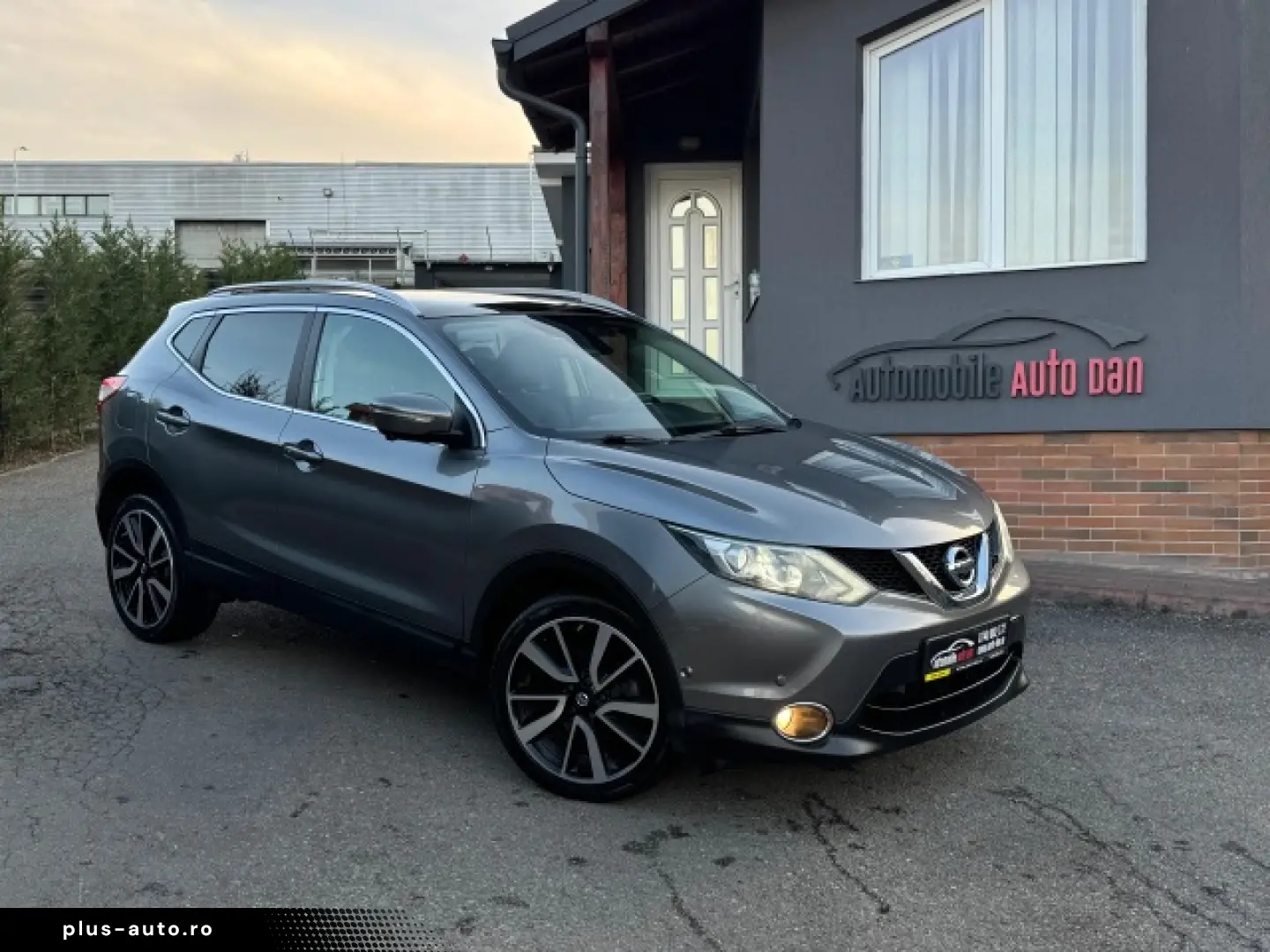 Nissan Qashqai Diesel 1.6 2014 Manuala