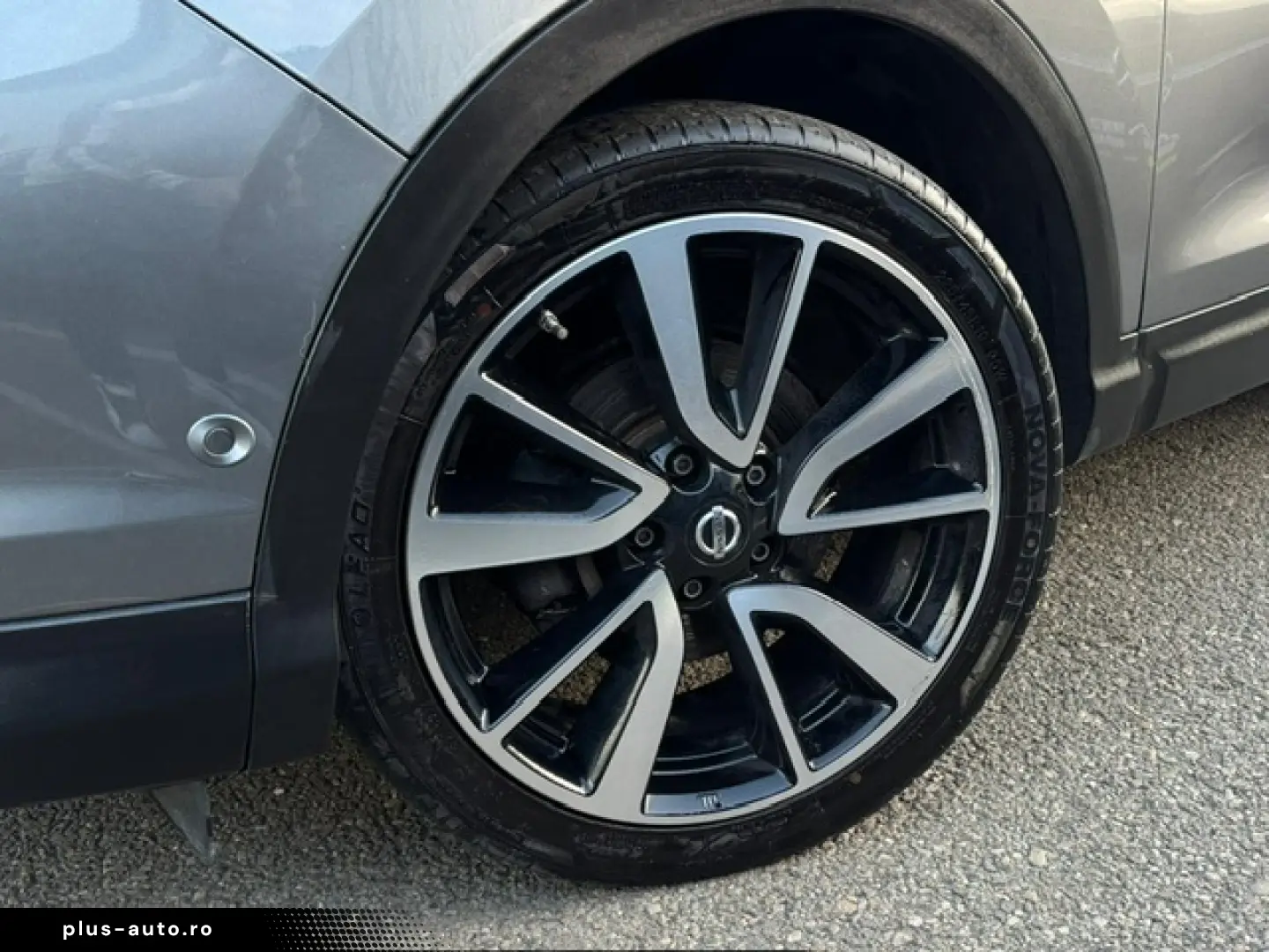 Nissan Qashqai Diesel 1.6 2014 Manuala