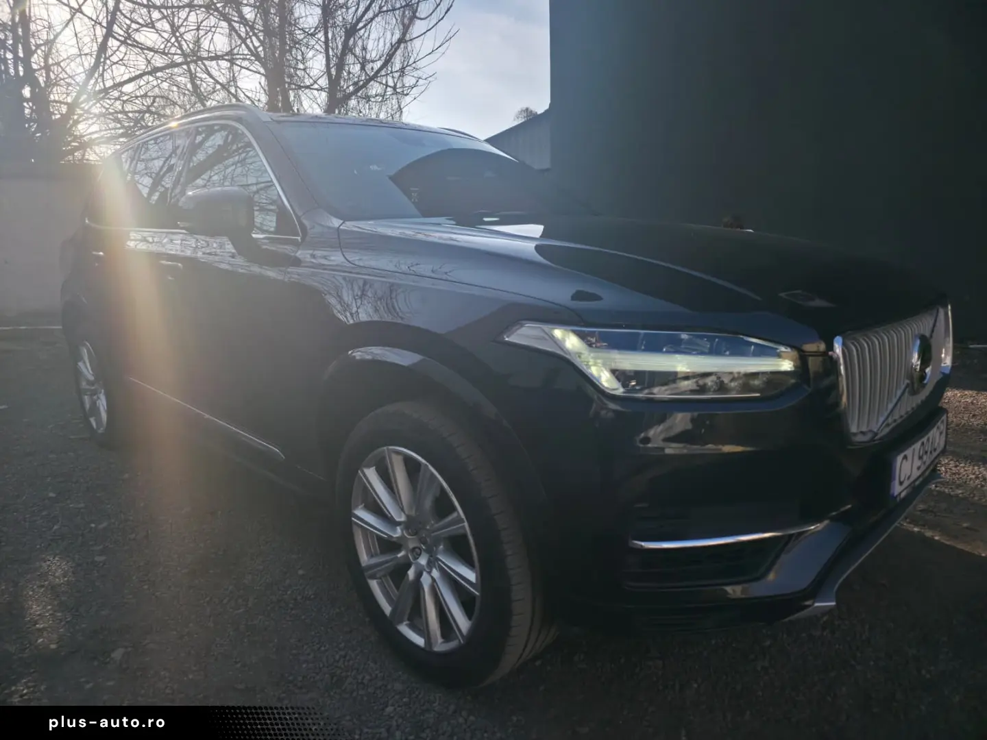 VOLVO XC90_T8